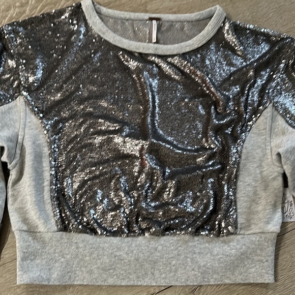 Free People sparkle top! Sold out! Size small NWT - Picture 6 of 6